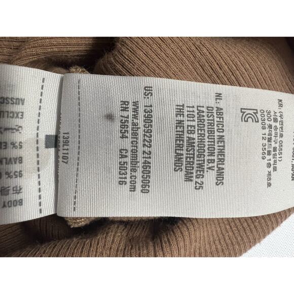 Abercrombie and Fitch A & F Essentials Scoop Neck Cropped Ribbed Tank Brown M - Picture 4 of 7